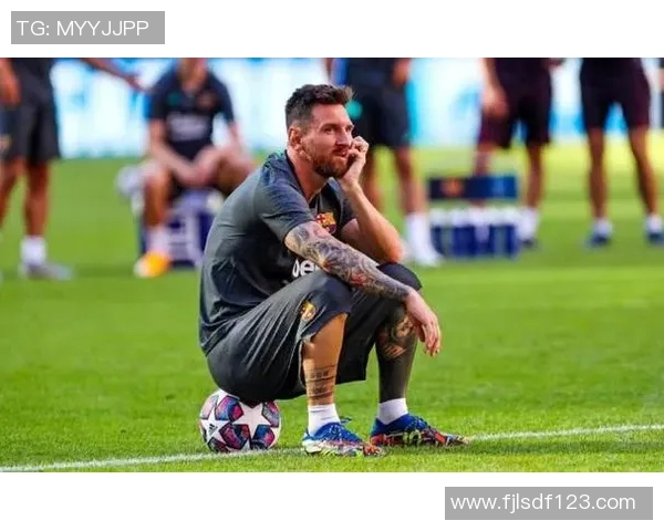 卡拉季奇斯图加特高塔遭重伤球队前景堪忧球迷心痛不已