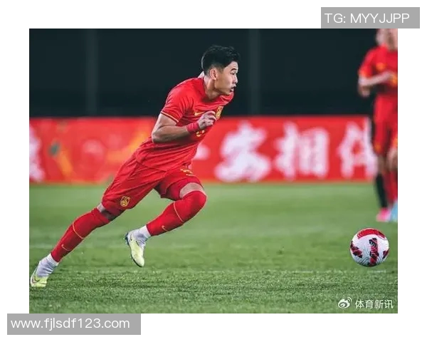 戴伟浚中场调度助力球队战术灵活性提升与胜利之路探索