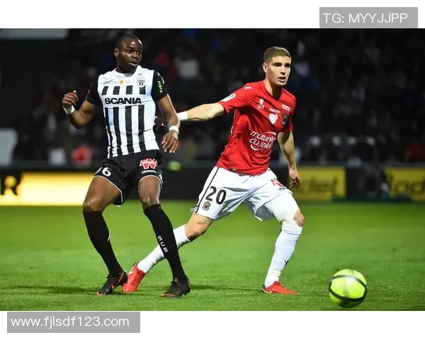 勒沃库森客场陷入困境，柏林赫塔逆袭成焦点——两连败敲响警钟