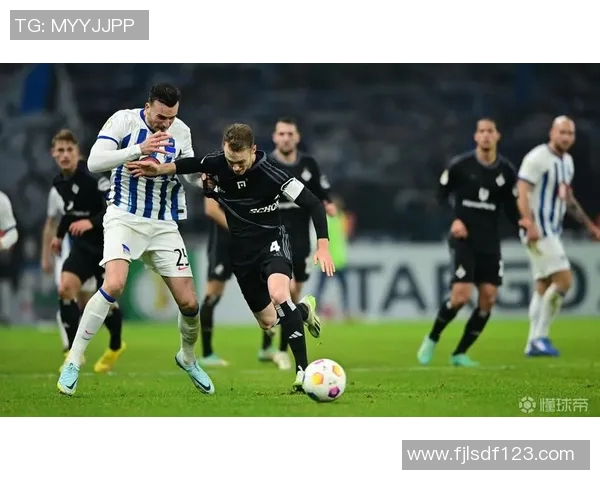 沃尔夫斯堡客场逞强逼平柏林赫塔，积分榜上继续保持领先位置